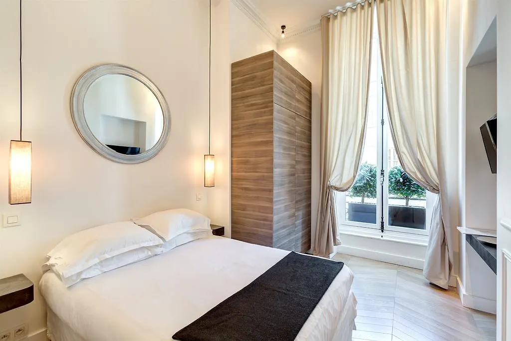 Place Vendome Apartment