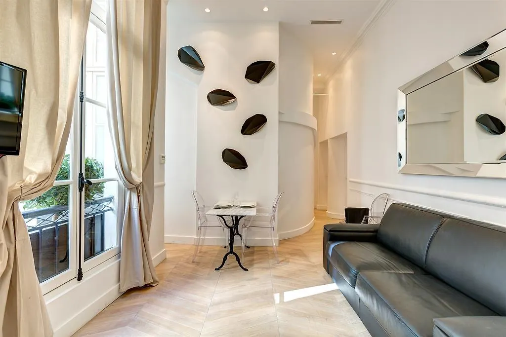 Place Vendome Apartment Paris