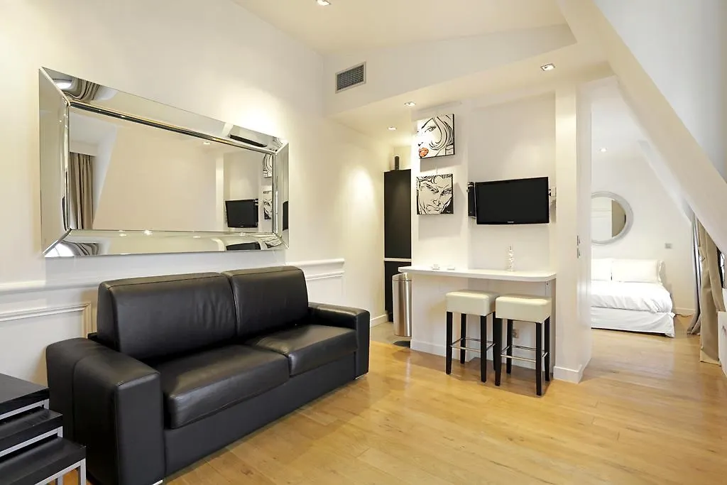 Place Vendome Apartment