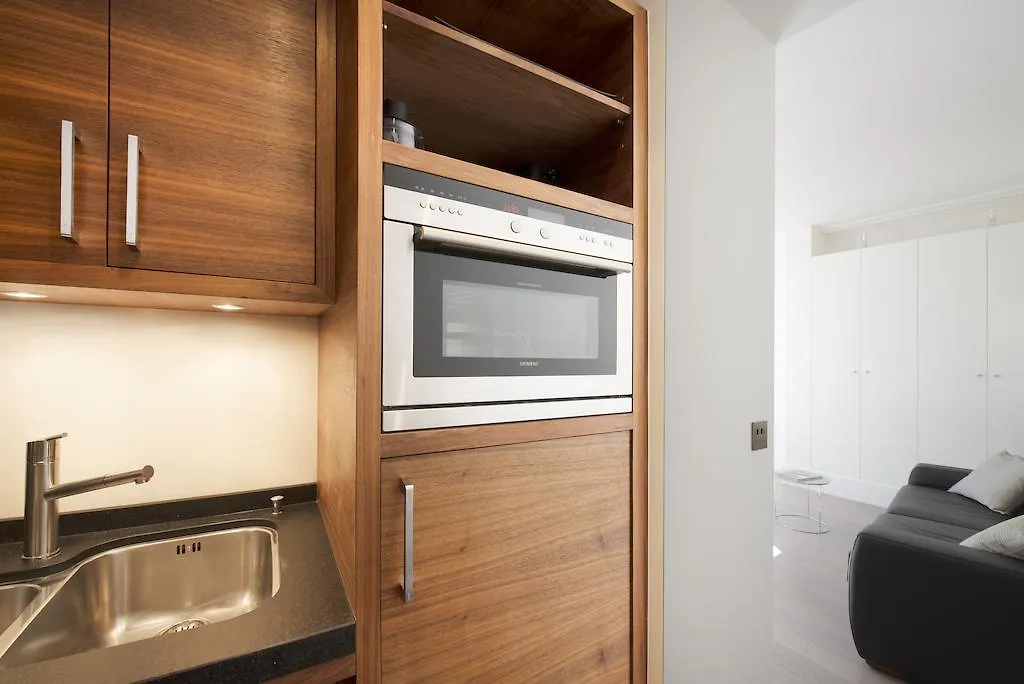 Apartment Place Vendome Paris